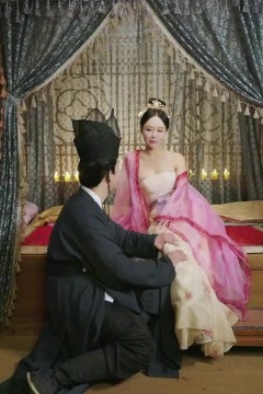 混在后宫当太监